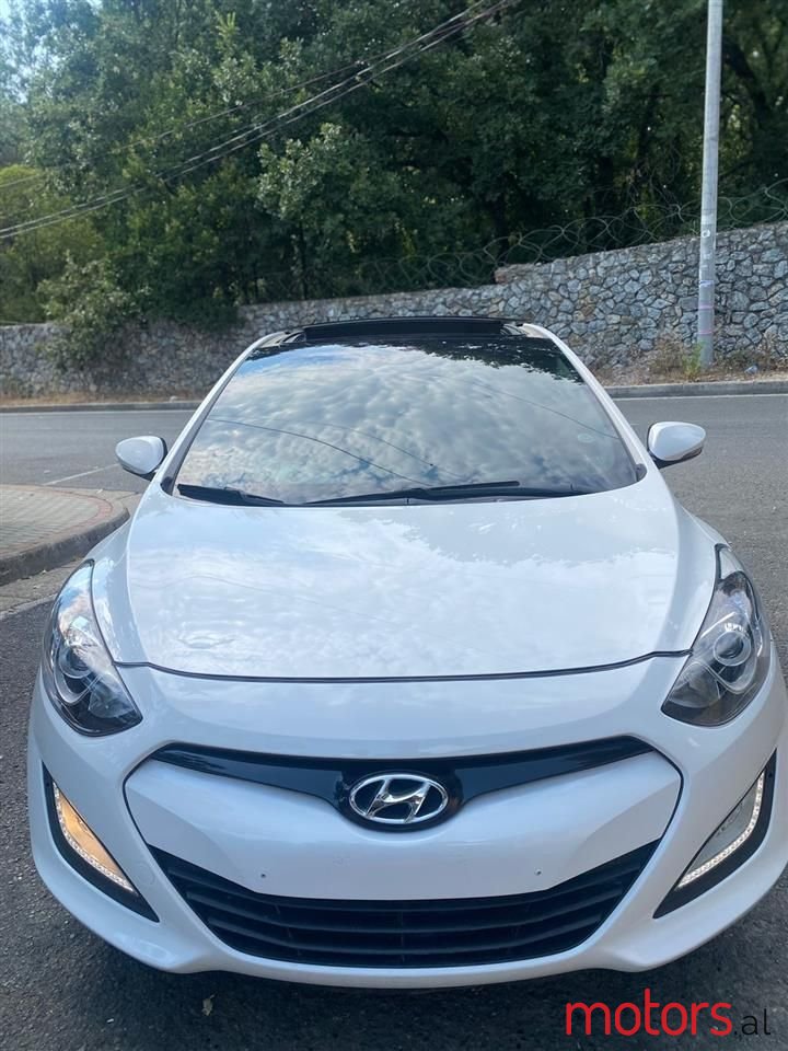 2012' Hyundai i30 photo #4