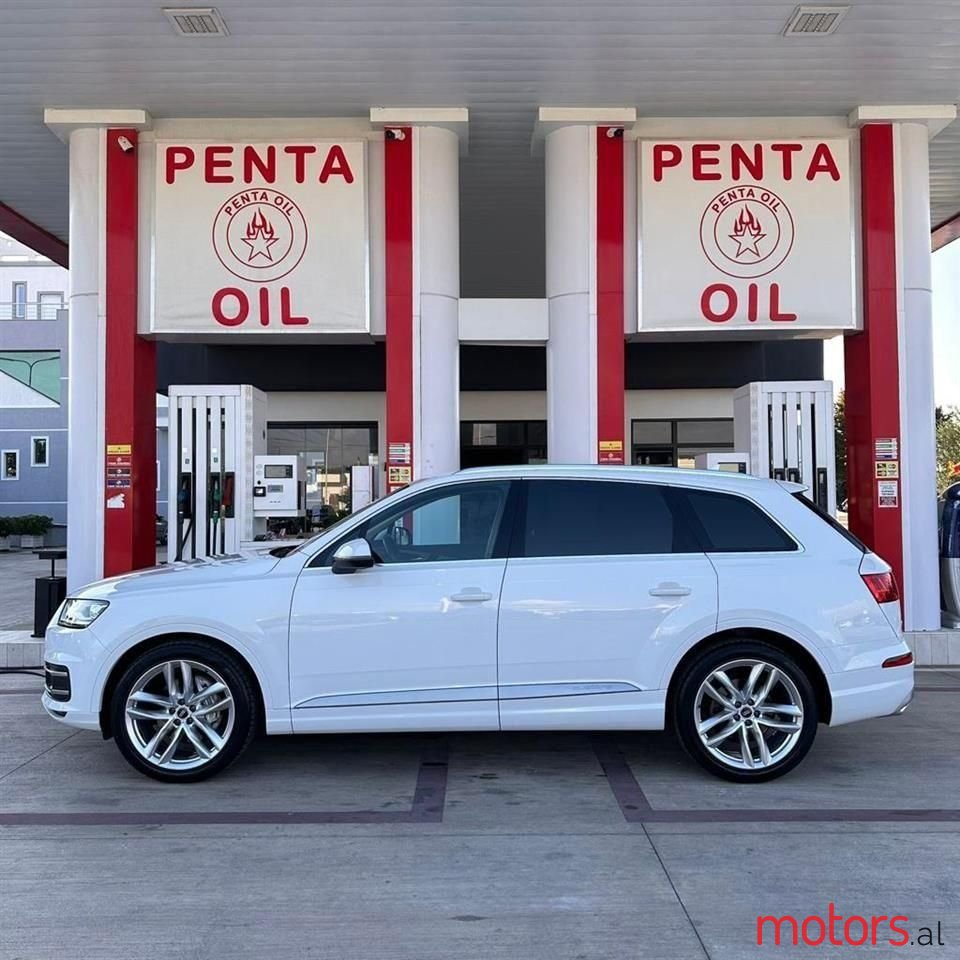 2017' Audi Q7 photo #3