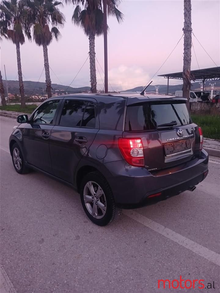 2012' Toyota Urban Cruiser photo #5