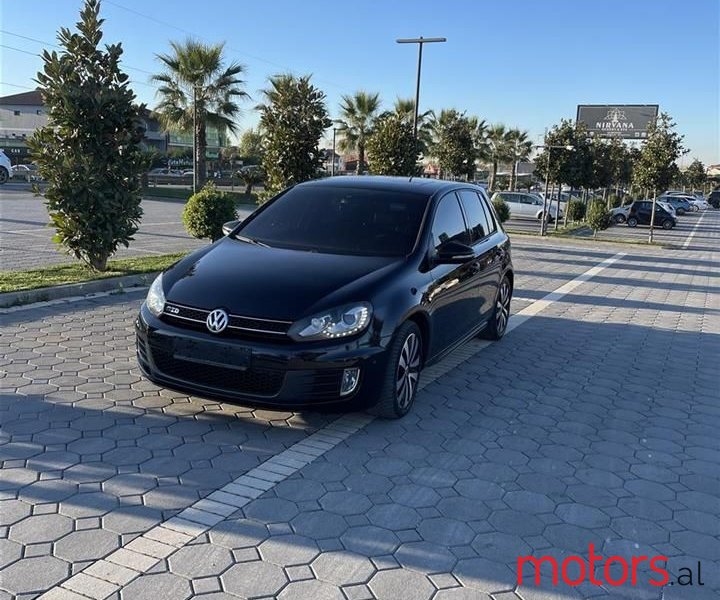 2012' Volkswagen Golf photo #1