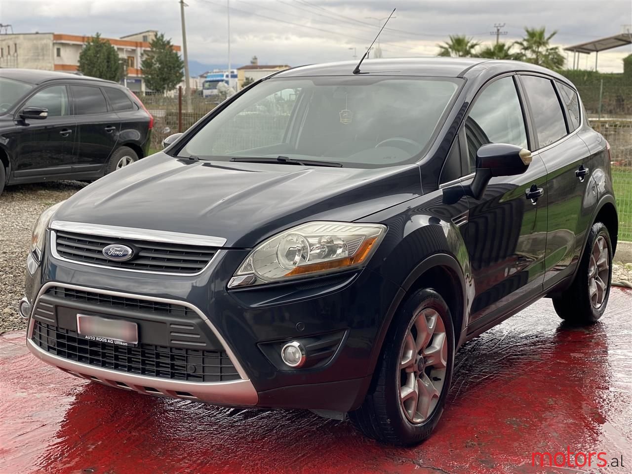 2011' Ford Kuga photo #1