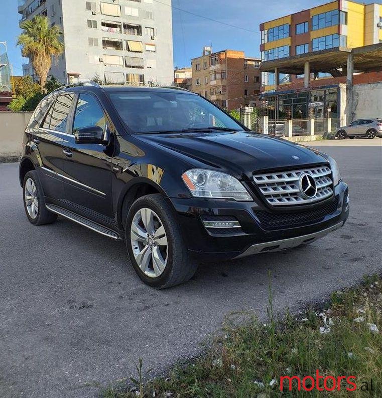 2011' Mercedes-Benz ML 350 photo #1