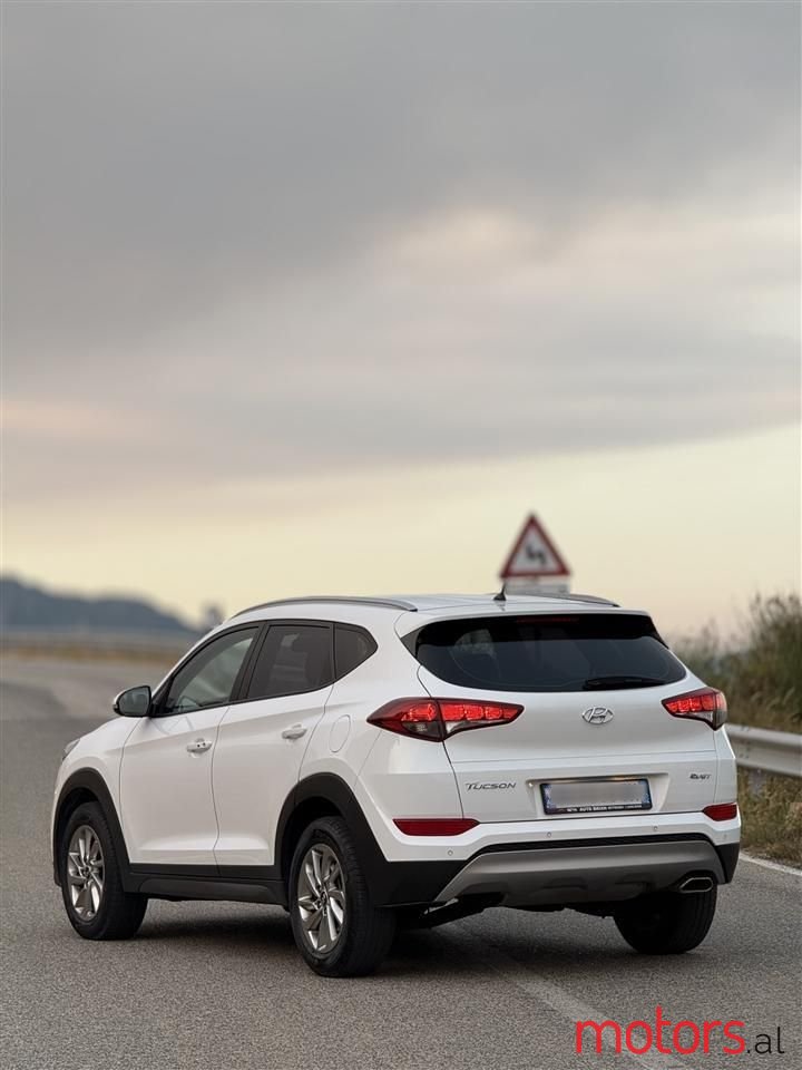 2016' Hyundai Tucson photo #6