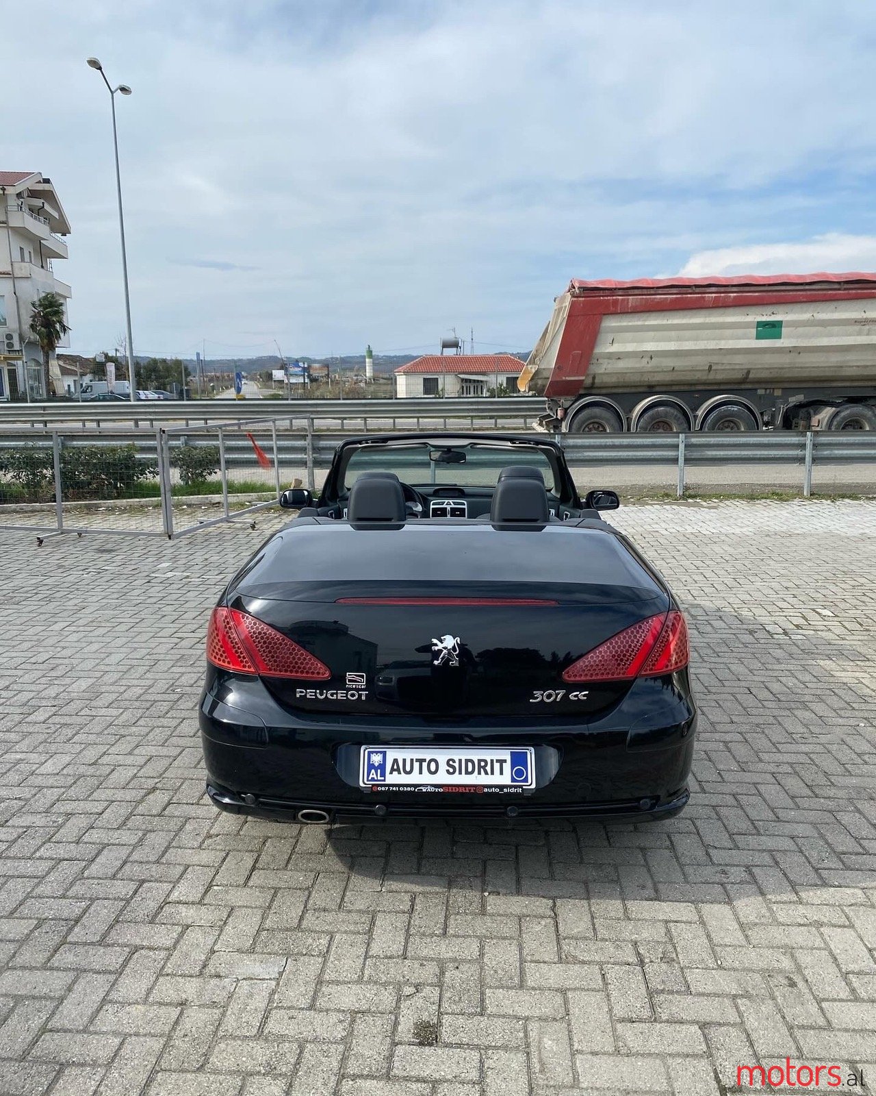 2008' Peugeot photo #3