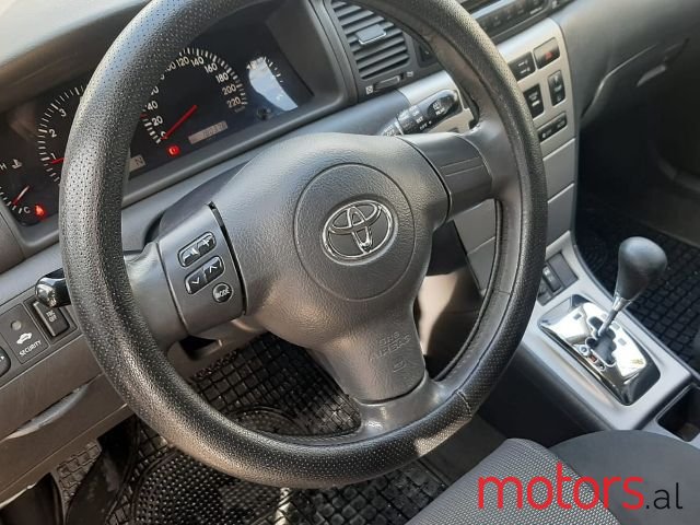 2005' Toyota Corolla photo #5