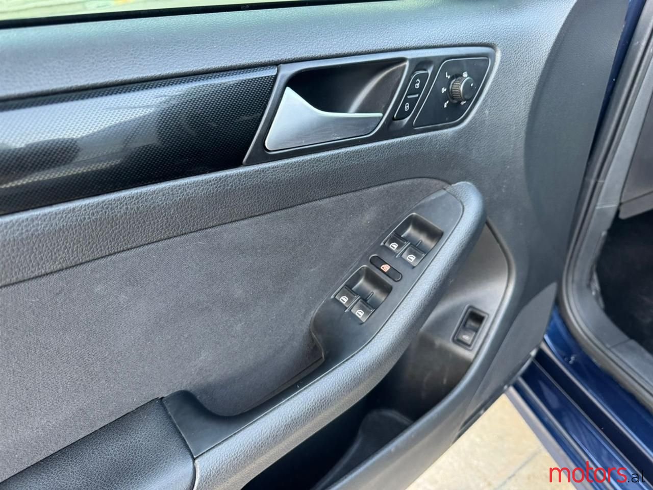 2014' Volkswagen Jetta photo #4