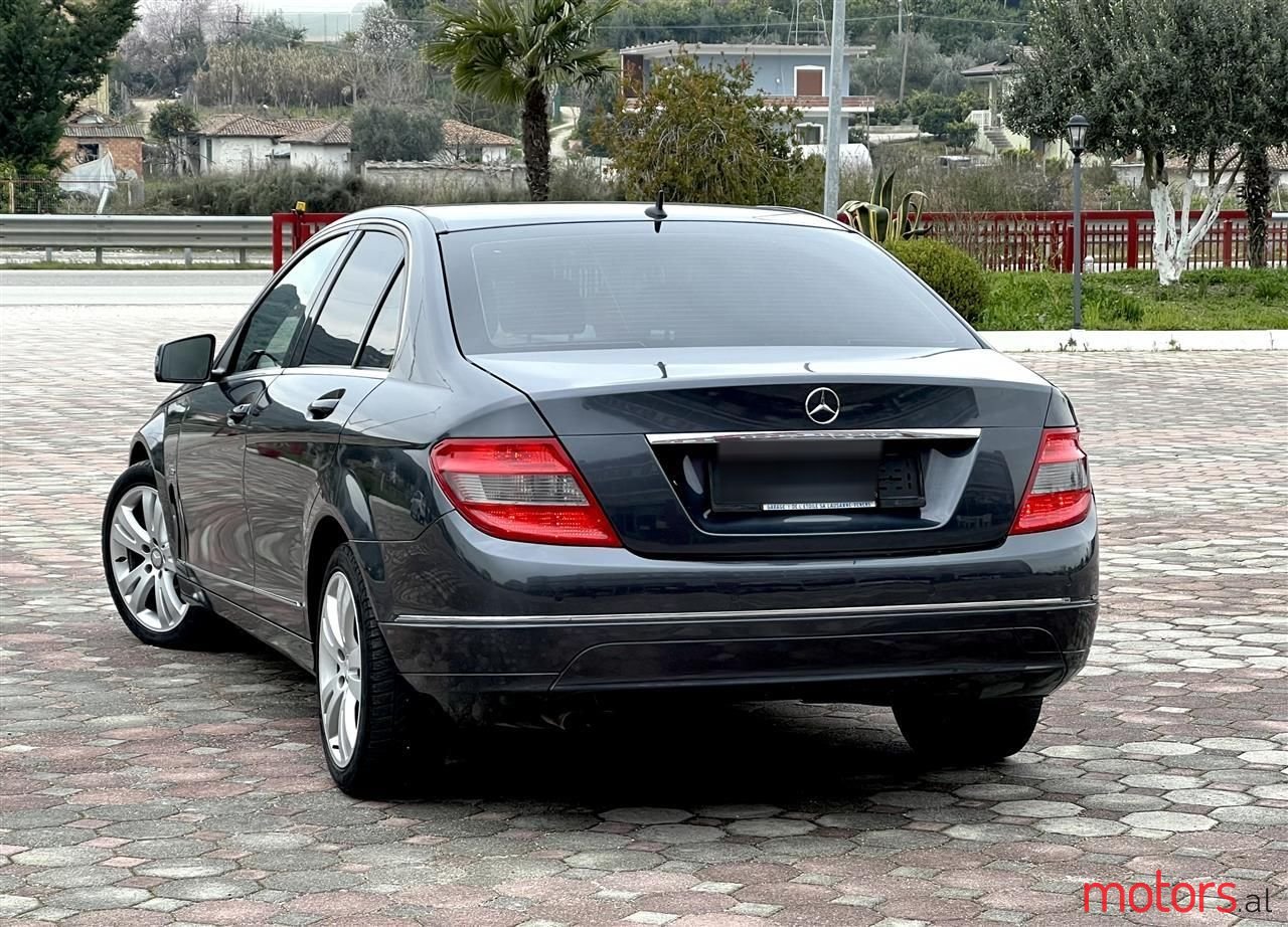 2009' Mercedes-Benz C 200 photo #4
