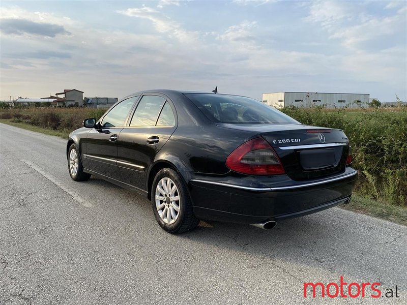 2008' Mercedes-Benz E 280 photo #4