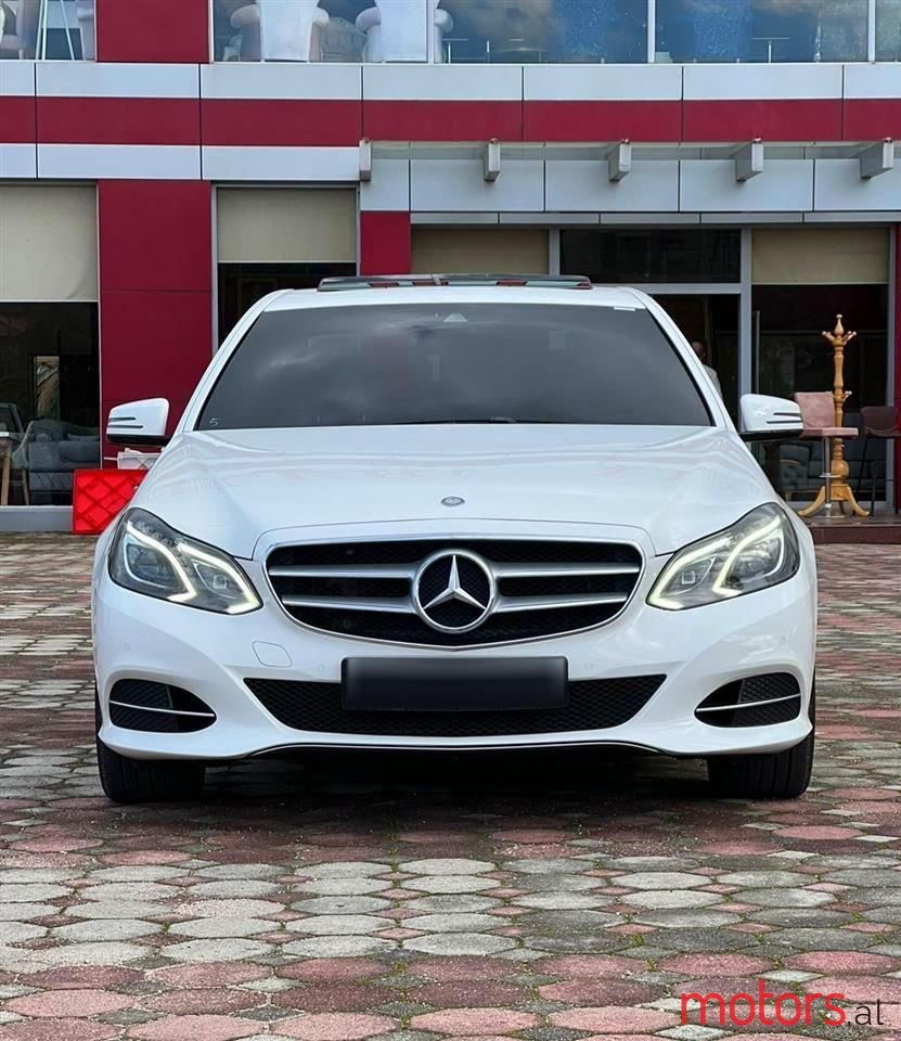 2015' Mercedes-Benz E 250 photo #3