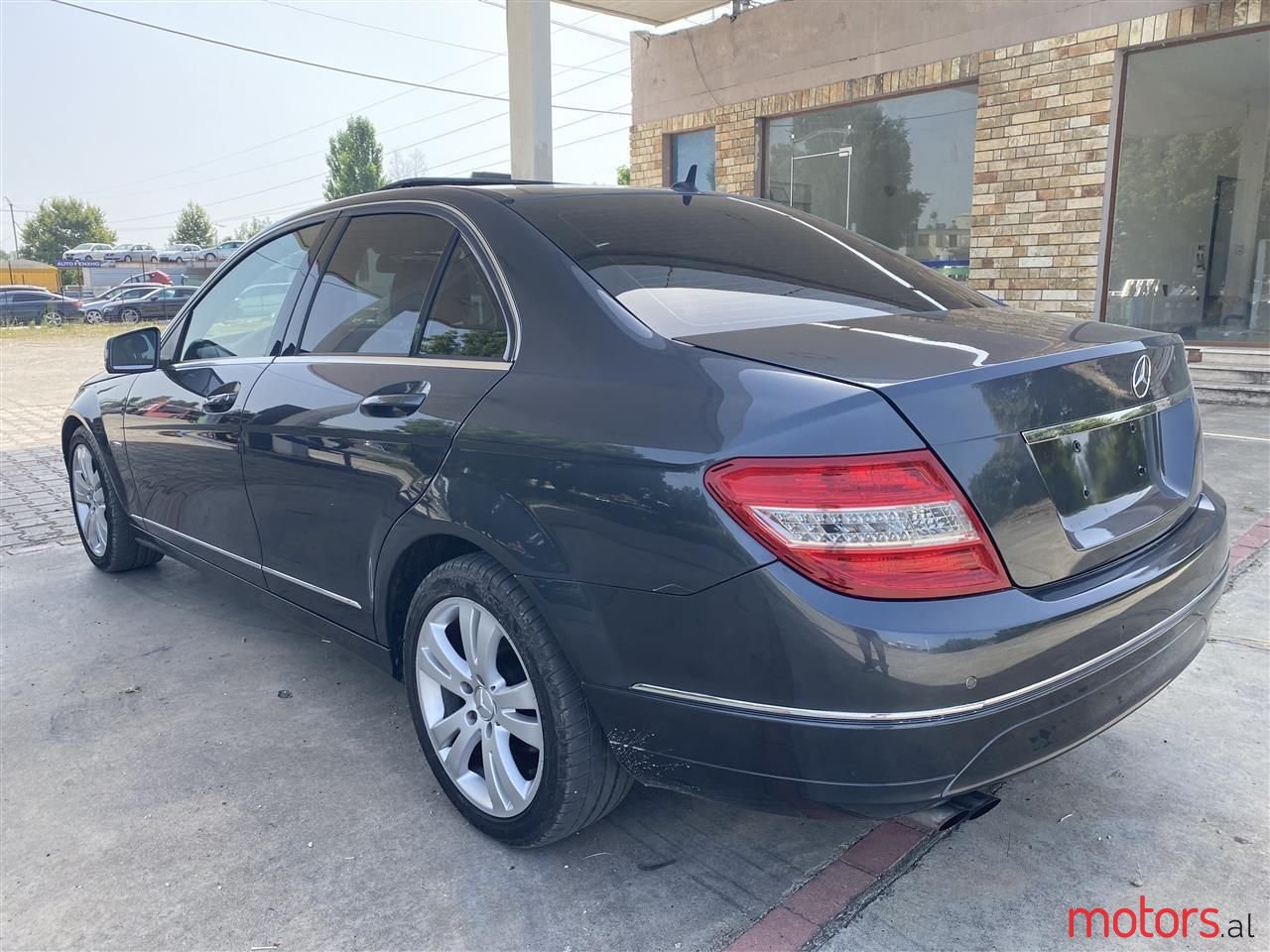 2010' Mercedes-Benz C 220 photo #2