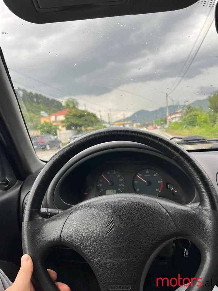 2000' Citroen Saxo photo #6