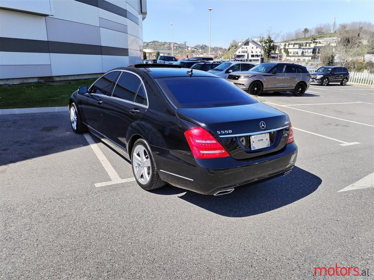2011' Mercedes-Benz S 550 photo #6