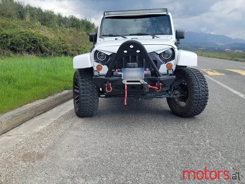 2016' Jeep Wrangler photo #3