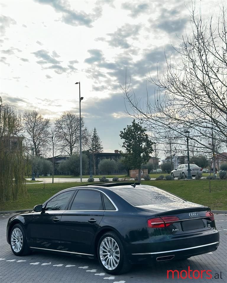 2015' Audi A8 photo #3