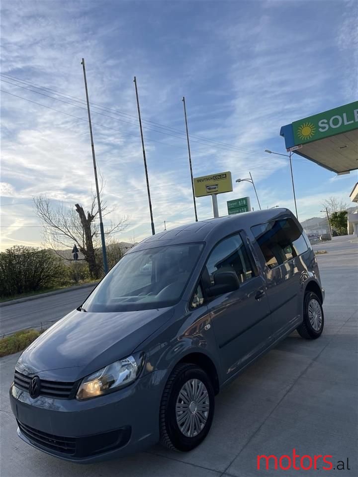 2014' Volkswagen Caddy photo #3