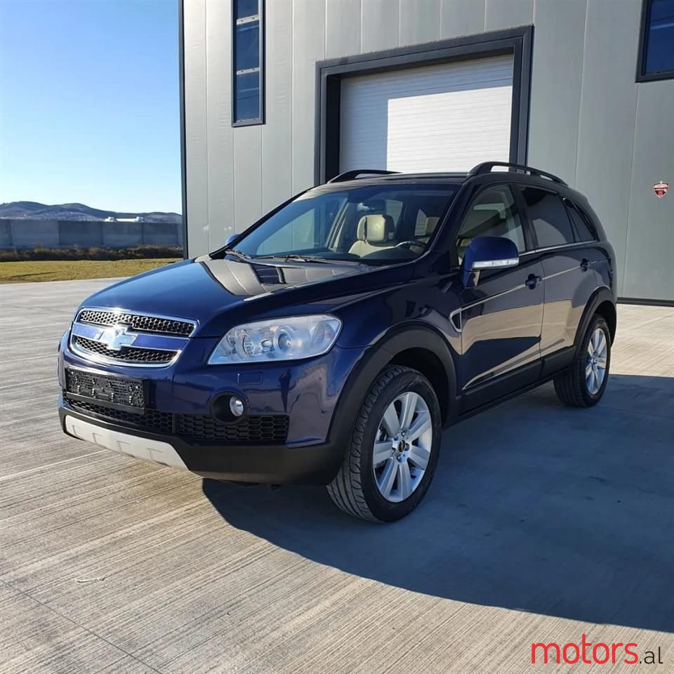2008' Chevrolet Captiva photo #6