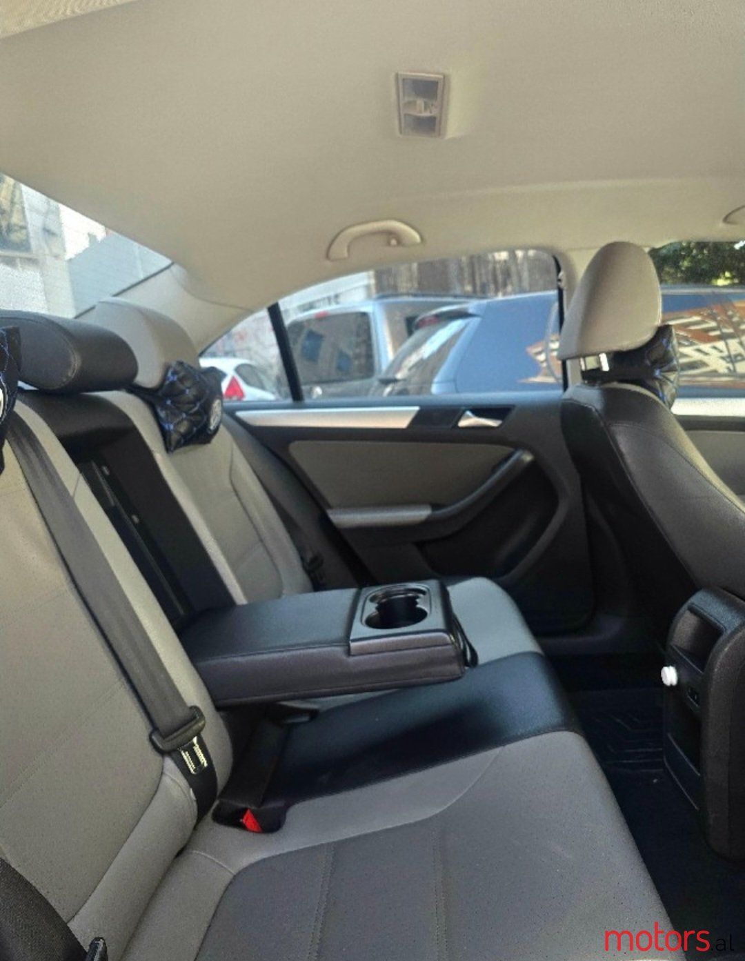 2013' Volkswagen Jetta photo #4