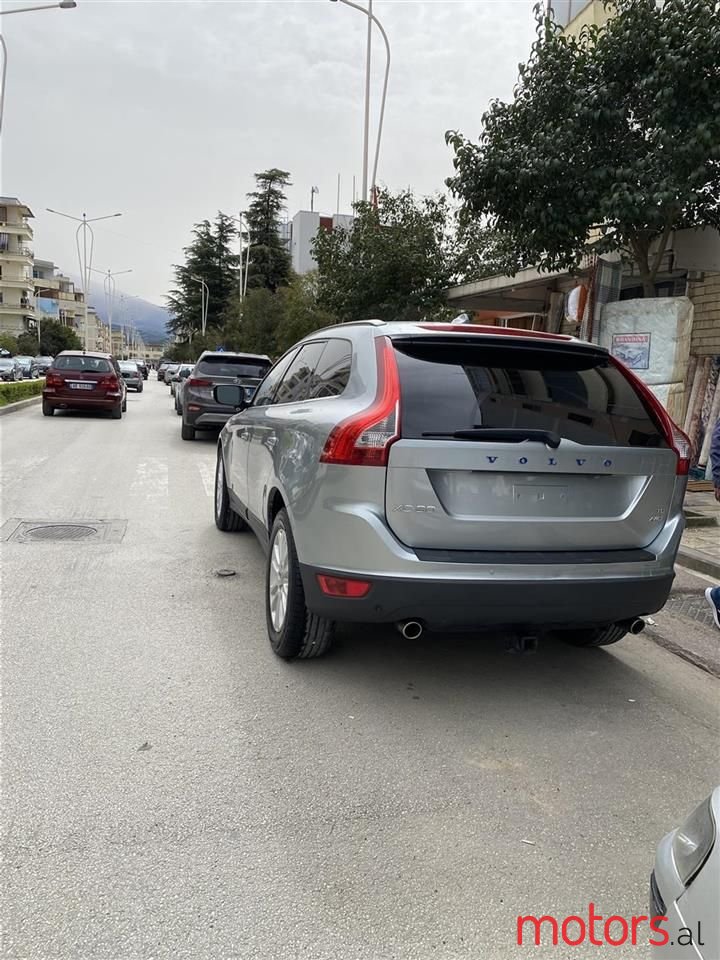 2010' Volvo Xc 60 photo #3