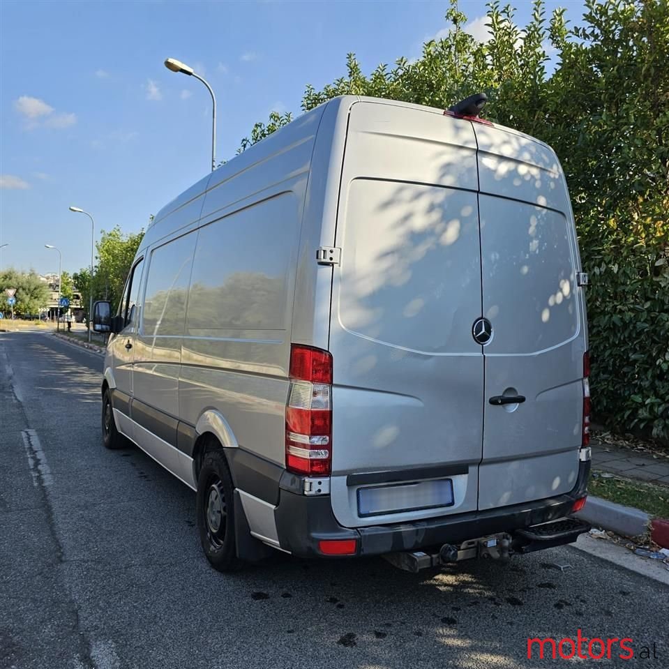2015' Mercedes-Benz Sprinter photo #6