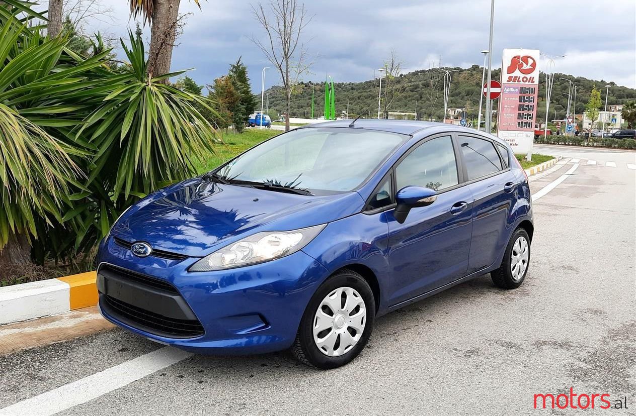 2010' Ford Fiesta photo #1