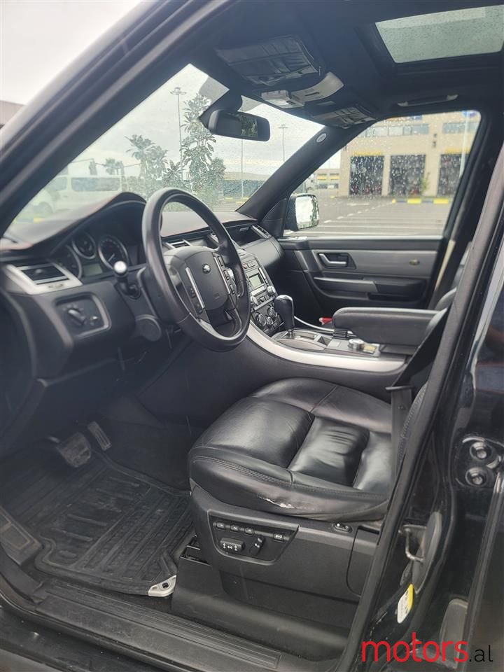 2007' Land Rover Range Rover Sport photo #4