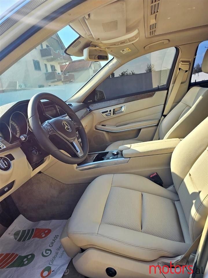 2015' Mercedes-Benz E 350 photo #3