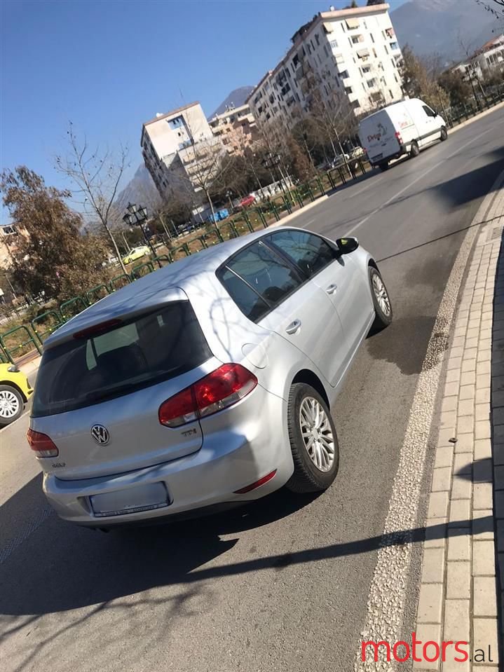 2012' Volkswagen Golf photo #4