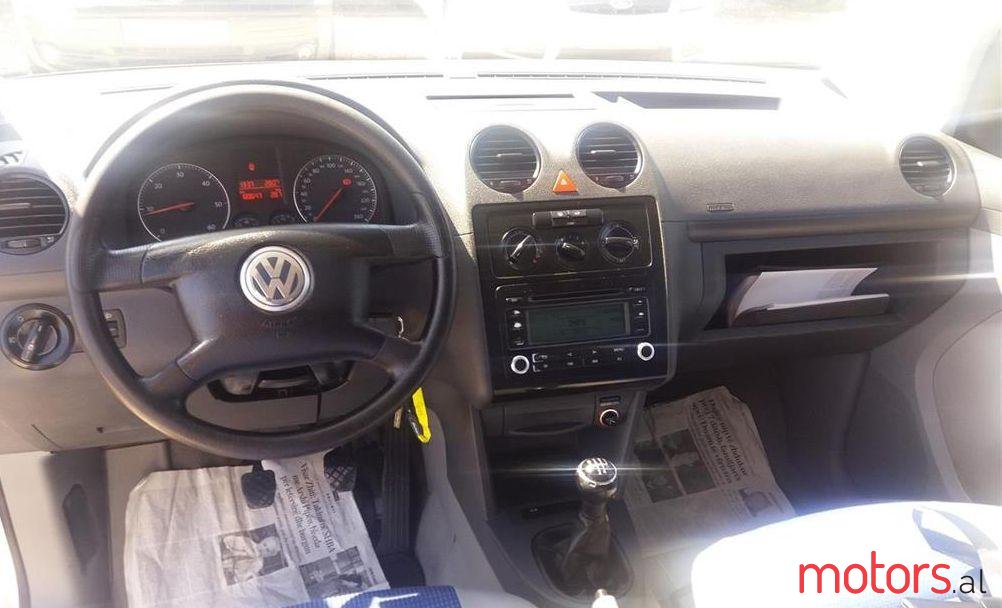 2006' Volkswagen Caddy photo #2