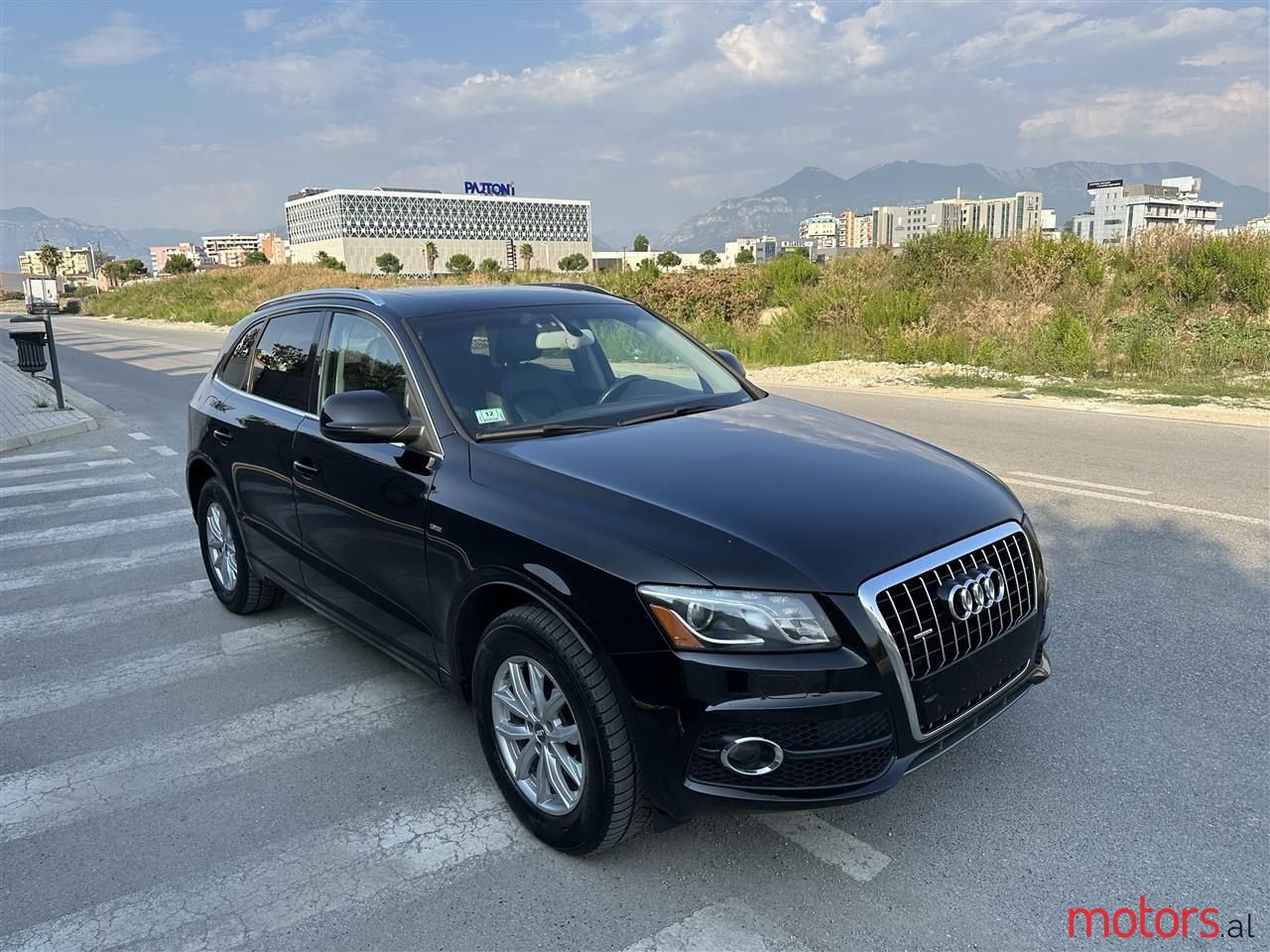 2012' Audi Q5 photo #4