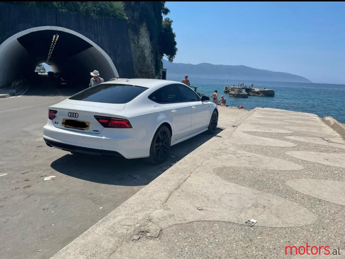 2017' Audi A7 photo #2