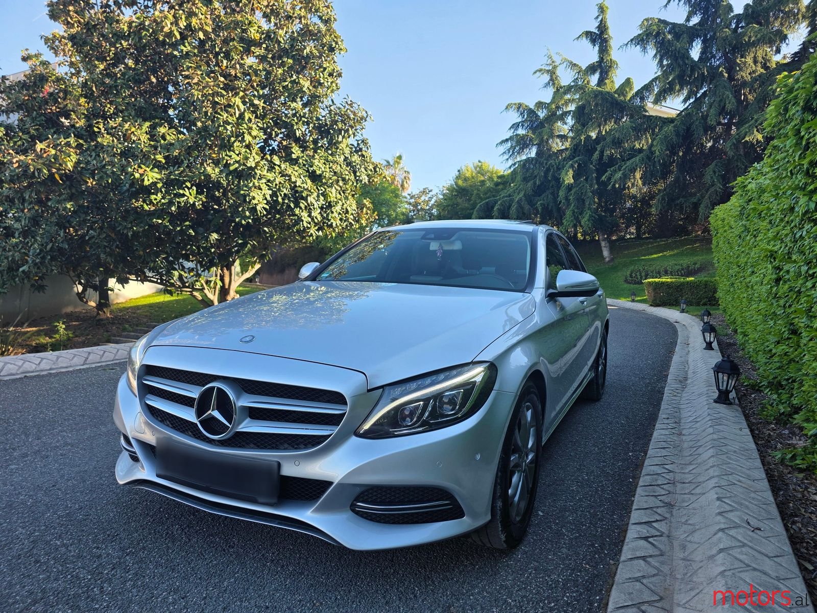2015' Mercedes-Benz C 220 photo #2
