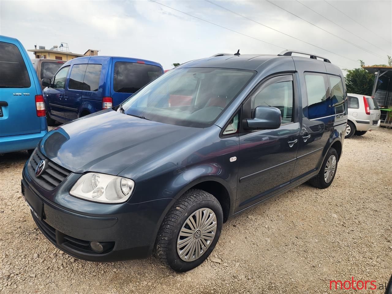 2008' Volkswagen Caddy photo #1