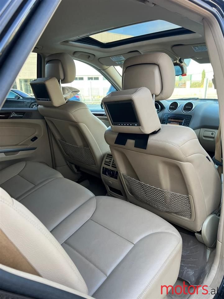 2011' Mercedes-Benz ML 350 photo #6