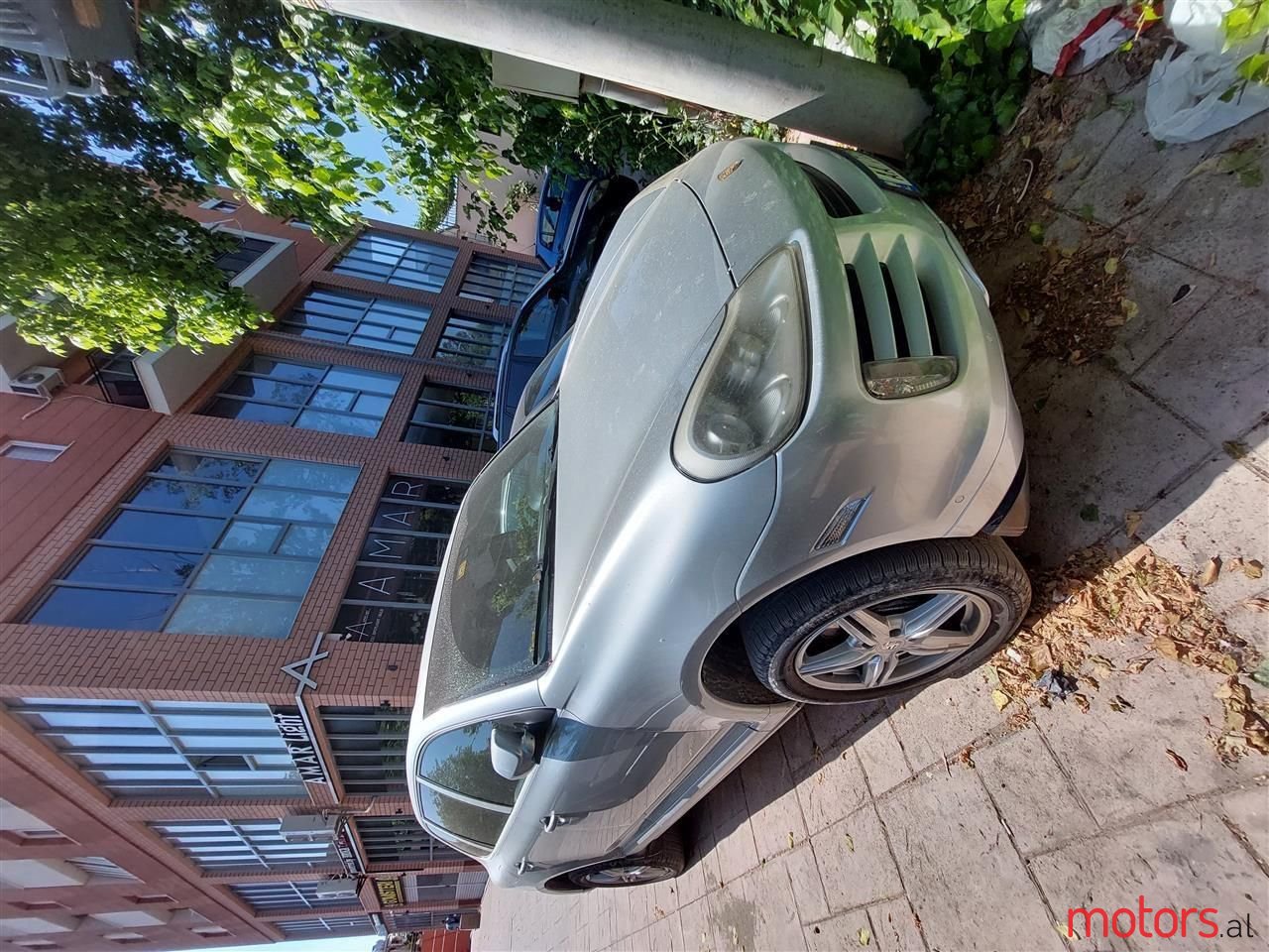 2008' Porsche Cayenne photo #1