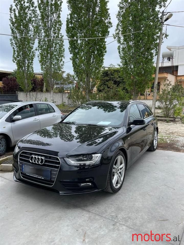 2013' Audi A4 photo #1