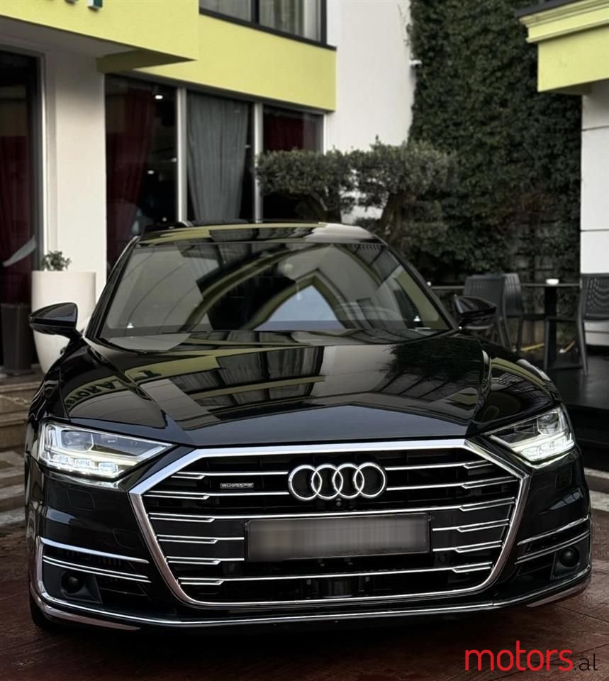 2018' Audi A8 photo #4