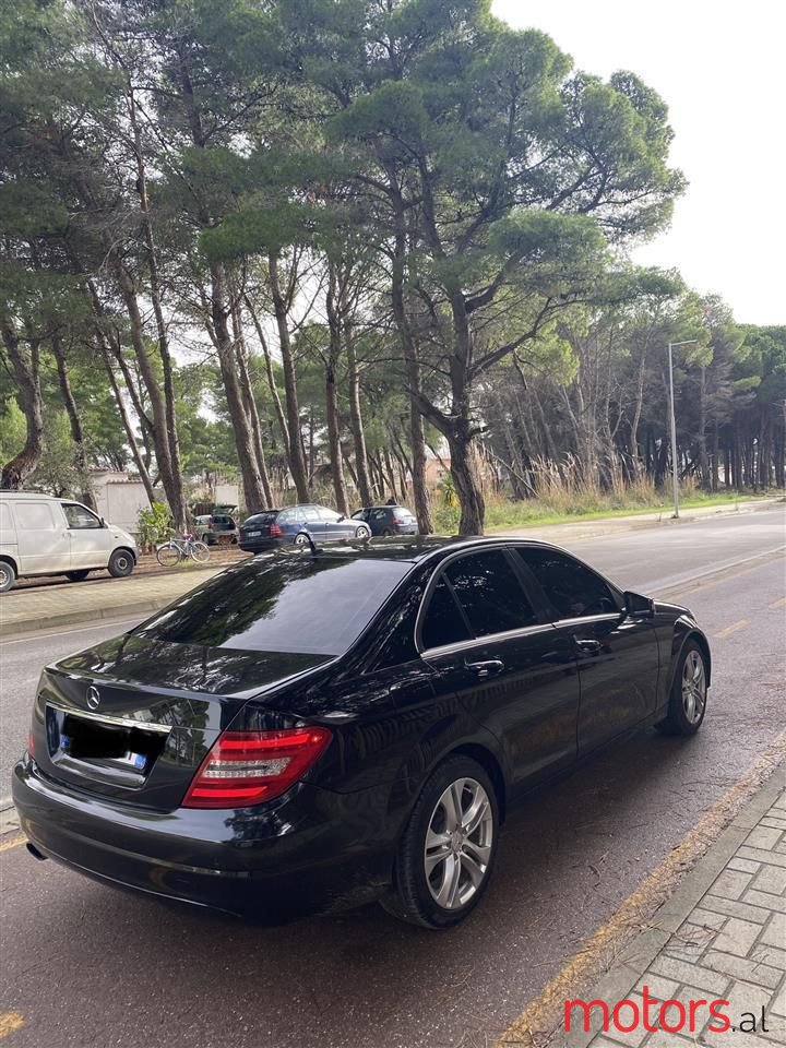 2008' Mercedes-Benz C 220 photo #4