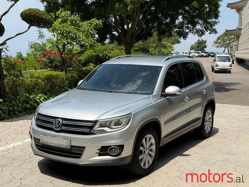 2014' Volkswagen Tiguan photo #1