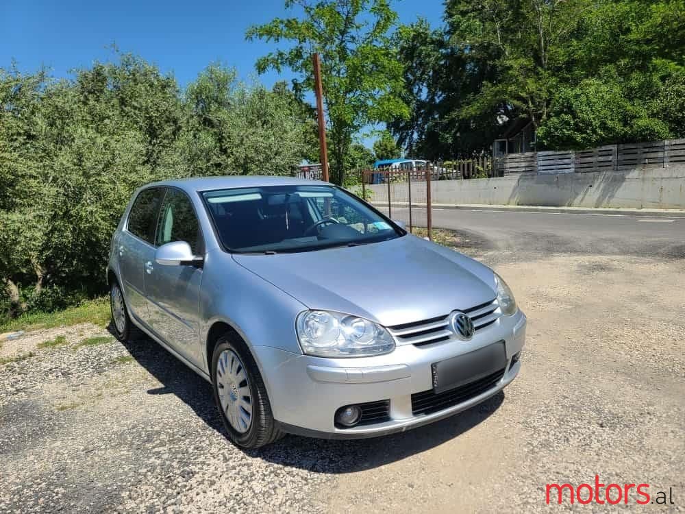 2007' Volkswagen Golf photo #3