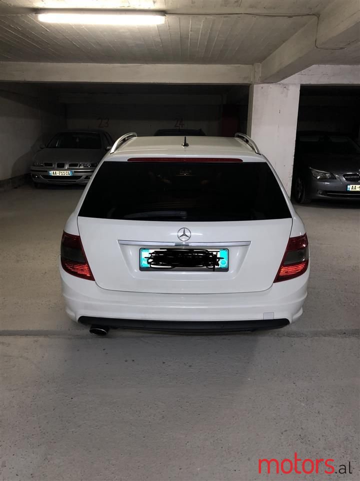 2009' Mercedes-Benz C 220 photo #4