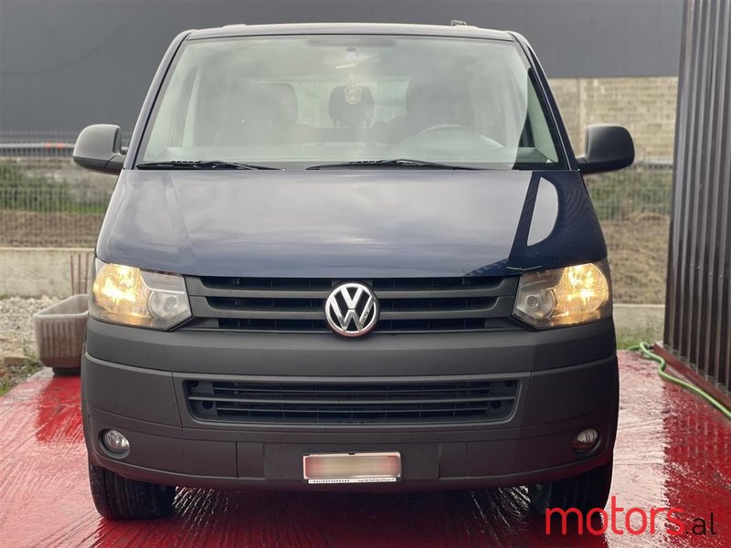 2010' Volkswagen T5 Transporter photo #2