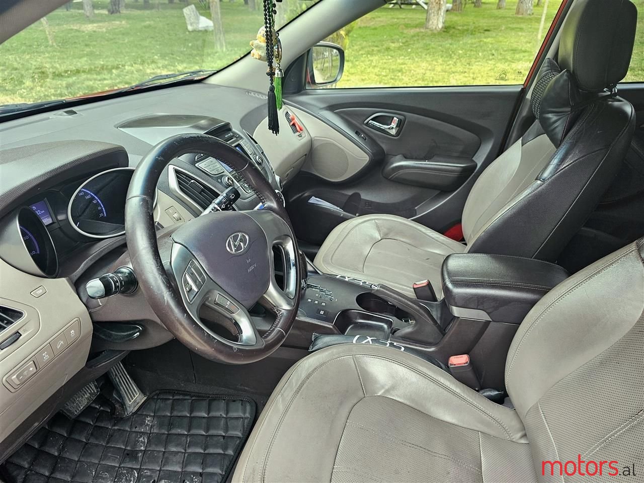 2012' Hyundai ix35 photo #5