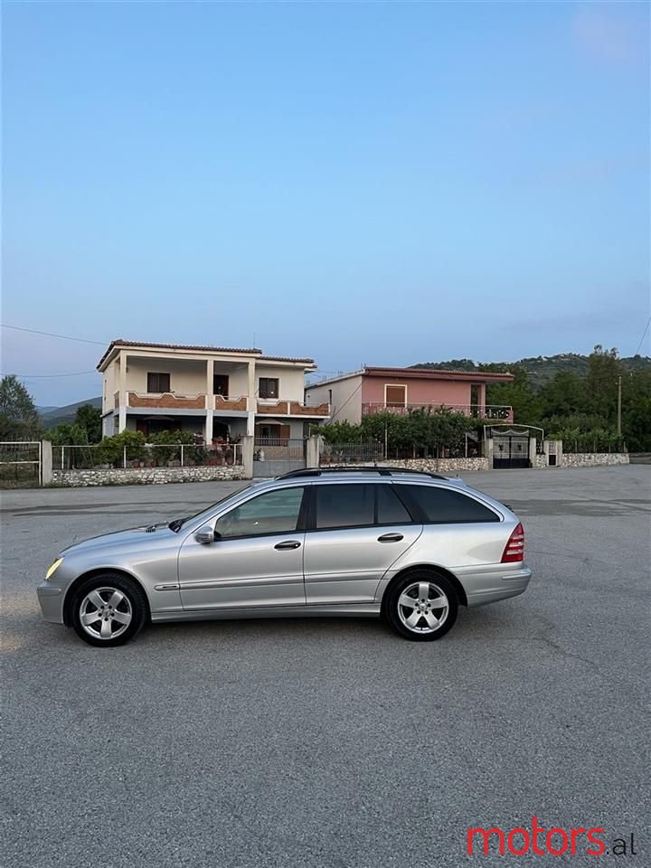 2005' Mercedes-Benz C 230 photo #4
