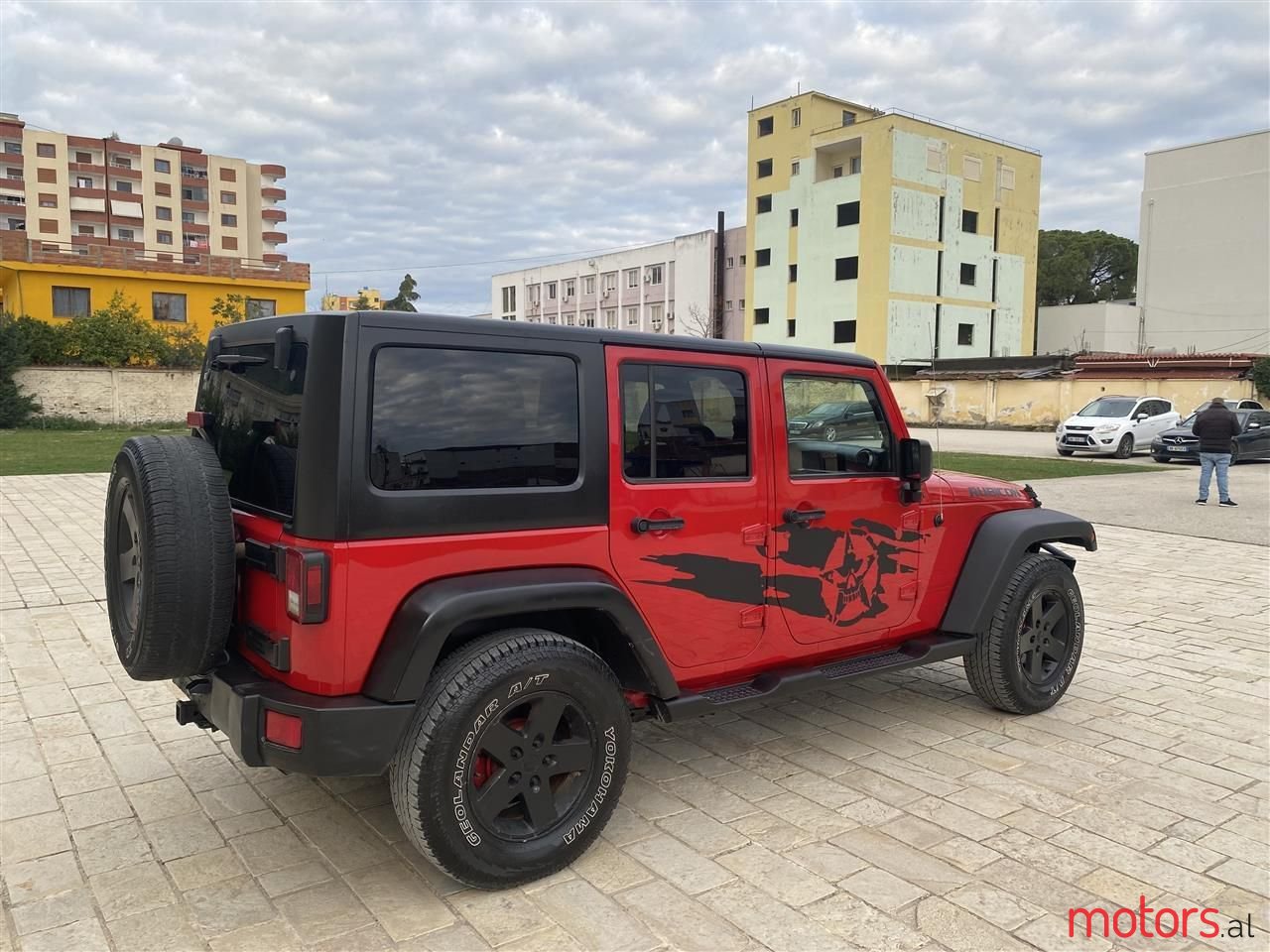 2011' Jeep Wrangler photo #3