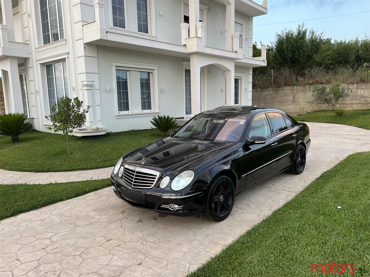 2007' Mercedes-Benz E 320 photo #4