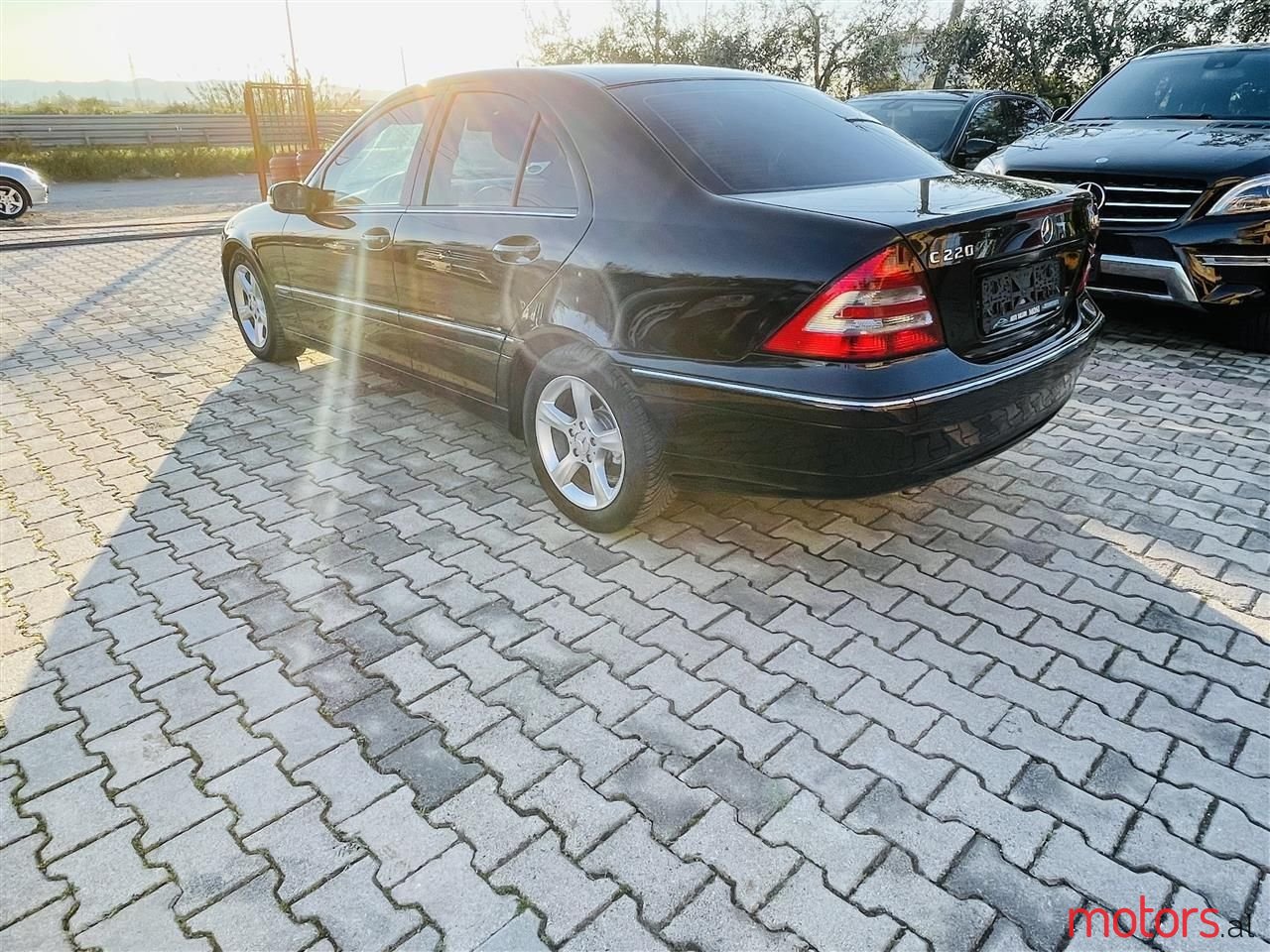 2005' Mercedes-Benz C 220 photo #5