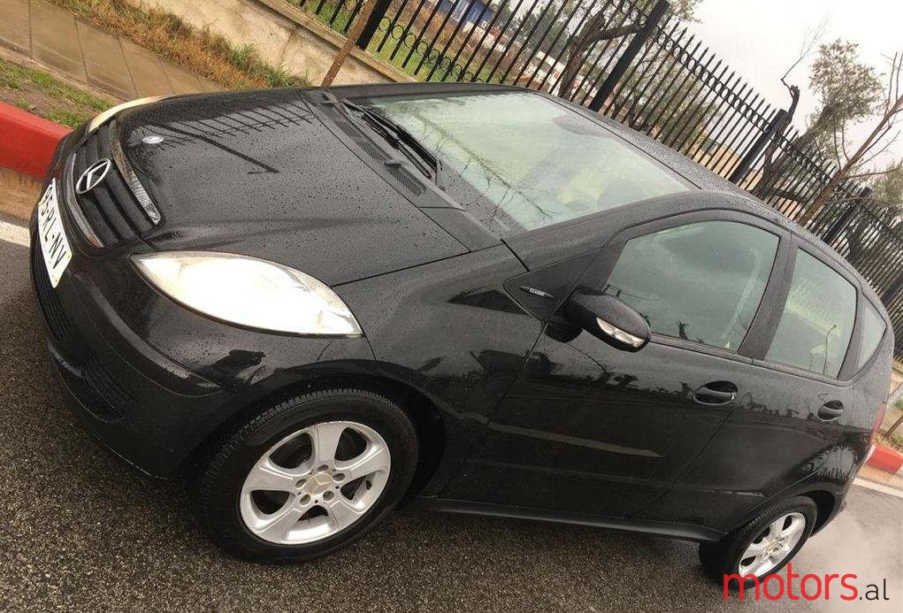 2005' Mercedes-Benz A 160 photo #2