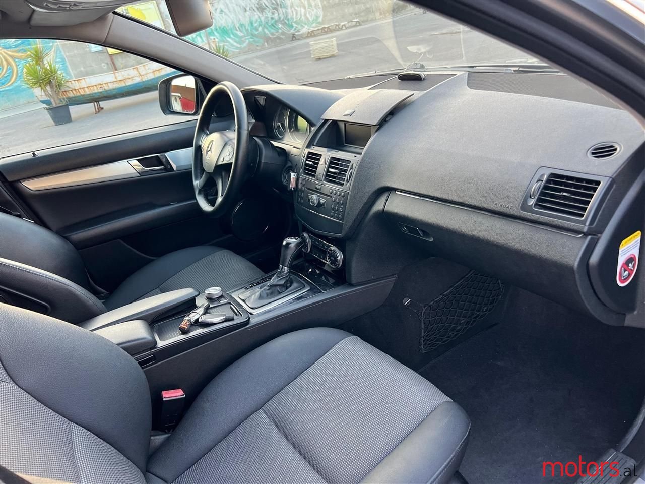 2008' Mercedes-Benz C 250 photo #5