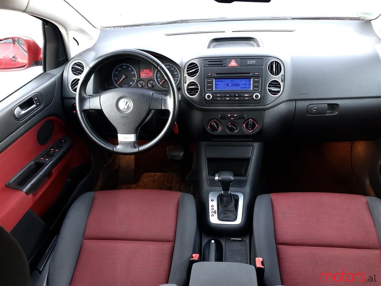 2005' Volkswagen Golf Plus photo #5