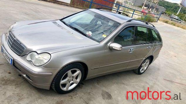 2003' Mercedes-Benz C-Class photo #3